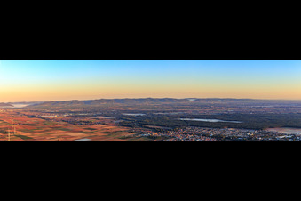 Panorama bis nach Landau in Bellheim im Bundesland Rheinland-Pfalz, Deutschland