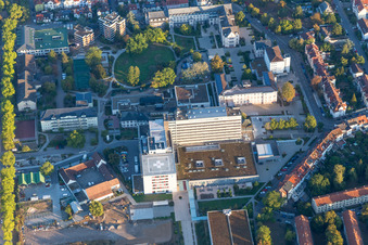 Klinikgelände des Diakonissen-Stiftungs-Krankenhauses in Speyer im Bundesland Rheinland-Pfalz, Deutschland