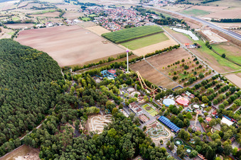 Luftbild von Freizeitzentrum - Vergnügungspark Freizeit-Land Geiselwind in Geiselwind im Bundesland Bayern, Deutschland