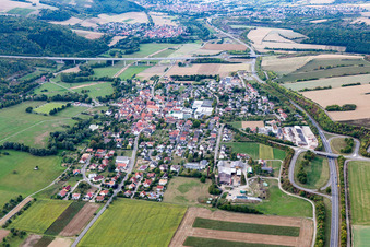 Dorfansicht im Ortsteil Distelhausen in Tauberbischofsheim im Bundesland Baden-Württemberg, Deutschland