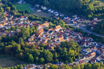 Schloßgasse und Marktstr in Adelsheim im Bundesland Baden-Württemberg, Deutschland