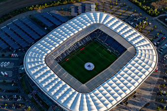 WIRSOL Rhein-Neckar-Arena in Sinsheim vor dem ausverkauften Freundschaftsspiel Peru-Deutschland im Ortsteil Steinsfurt im Bundesland Baden-Württemberg von oben