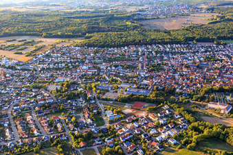Luftbild von Ortsübersicht aus Südosten in Östringen im Bundesland Baden-Württemberg, Deutschland