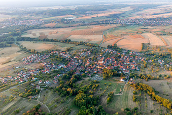 Lampertsloch im Bundesland Bas-Rhin, Frankreich von oben