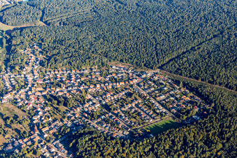 Siedlungsgebiet und Infrastruktur im Ortsteil Kleinottweiler in Bexbach im Bundesland Saarland, Deutschland