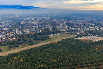 Flugplatz Rastatt Baldenau im Bundesland Baden-Württemberg, Deutschland