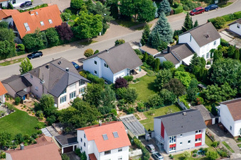 In den Rappengärten in Steinweiler im Bundesland Rheinland-Pfalz, Deutschland aus der Luft