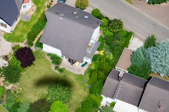 Klingbachstr in Steinweiler im Bundesland Rheinland-Pfalz, Deutschland vom Flugzeug aus