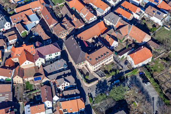 Winzergaststätte „Grafen von der Leyen“ in Burrweiler im Bundesland Rheinland-Pfalz, Deutschland
