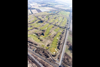 Gelände des Golfplatz Golfplatz Kurpfalz in Limburgerhof in Schifferstadt im Bundesland Rheinland-Pfalz, Deutschland von oben
