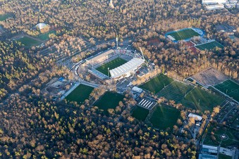 Schrägluftbild von Wildparkstadion, Baustelle im Ortsteil Innenstadt-Ost in Karlsruhe im Bundesland Baden-Württemberg, Deutschland