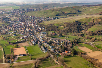 Schwarzwaldstr im Ortsteil Ehrenstetten in Ehrenkirchen im Bundesland Baden-Württemberg, Deutschland