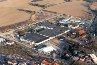 Speditions- Gebäude der Logistik- und Transportfirma Kleyling Spedition GmbH in Breisach am Rhein im Bundesland Baden-Württemberg, Deutschland
