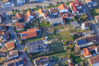 Drohnenbild von Waldstr in Kandel im Bundesland Rheinland-Pfalz, Deutschland