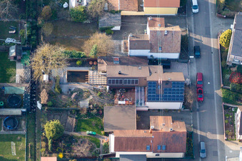 Waldstr in Kandel im Bundesland Rheinland-Pfalz, Deutschland aus der Drohnenperspektive