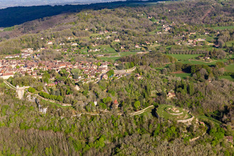 Luftaufnahme von Citadelle in Domme im Bundesland Dordogne, Frankreich
