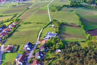 Villa in der Kirchbergstraße im Ortsteil Gleiszellen in Gleiszellen-Gleishorbach im Bundesland Rheinland-Pfalz, Deutschland