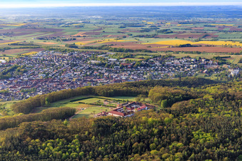 Kloster Liebfrauenberg aus Nordwesten in Bad Bergzabern im Bundesland Rheinland-Pfalz, Deutschland