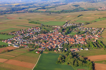Mörzheim von Osten in Landau in der Pfalz im Bundesland Rheinland-Pfalz, Deutschland