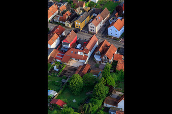 Schrägluftbild von Gänsried in Freckenfeld im Bundesland Rheinland-Pfalz, Deutschland