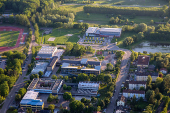 IGS mit abgerissenem Nordflügel in Kandel im Bundesland Rheinland-Pfalz, Deutschland