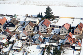Wattstr, in Freckenfeld im Bundesland Rheinland-Pfalz, Deutschland vom Flugzeug aus