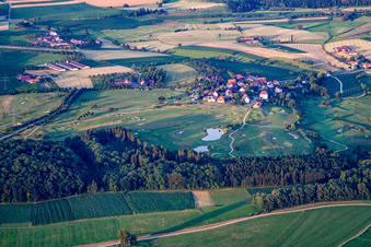 Golfplatz Steißlingen im Ortsteil Wiechs im Bundesland Baden-Württemberg, Deutschland