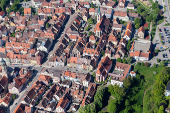Schrägluftbild von Altstadt in Rottweil im Bundesland Baden-Württemberg, Deutschland