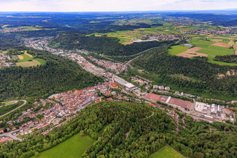 Oberndorf am Neckar von Südwesten im Bundesland Baden-Württemberg, Deutschland