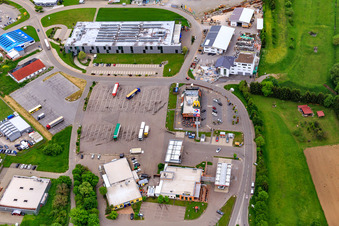 Total LKW Parkplatz Autohof Vöhringen im Bundesland Baden-Württemberg, Deutschland