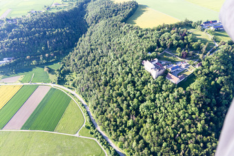 Schrägluftbild von Hotel Schloss Weitenburg im Ortsteil Börstingen in Starzach im Bundesland Baden-Württemberg, Deutschland