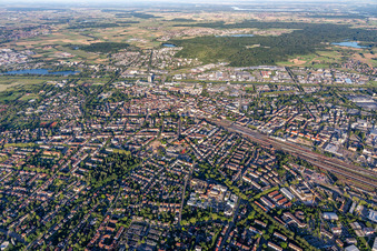 Stadtgebiet mit Außenbezirken und Innenstadtbereich in Offenburg im Bundesland Baden-Württemberg, Deutschland