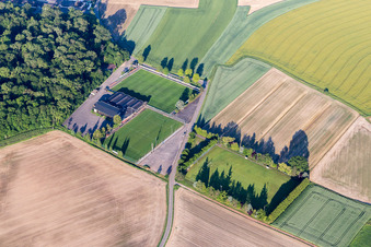 Hans-Weber Halle und   Hans-Weber Stadion des   Sportverein Linx 1949 e.V in Rheinau im Bundesland Baden-Württemberg, Deutschland