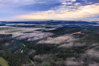 Mühlheimer Straße in Neuhausen ob Eck im Bundesland Baden-Württemberg, Deutschland