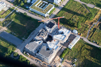 Baustelle des LTC - Linder Technologie Campus in der Wilhelm-Schickard-Straße im Technologiepark Karlsruhe im Ortsteil Rintheim im Bundesland Baden-Württemberg, Deutschland von oben gesehen