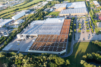 Luftbild von Refresco Group in Bruchsal im Bundesland Baden-Württemberg, Deutschland