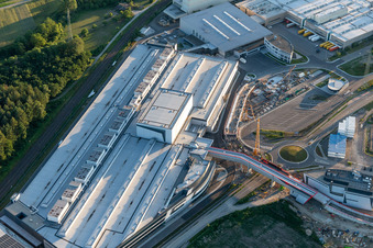 Schrägluftbild von SEW Eurodrive im Ortsteil Graben in Graben-Neudorf im Bundesland Baden-Württemberg, Deutschland