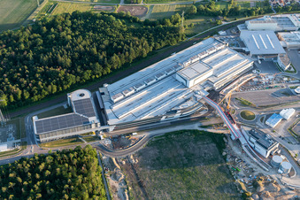 SEW Eurodrive im Ortsteil Graben in Graben-Neudorf im Bundesland Baden-Württemberg, Deutschland aus der Luft