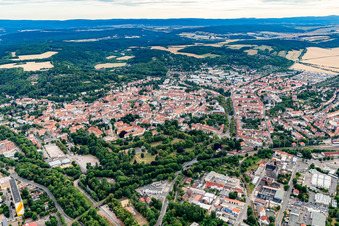 Luftbild von Stadtansicht aus Osten in Arnstadt im Bundesland Thüringen, Deutschland