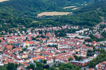 Altstadt mit Liebfrauenkirche aus Osten in Arnstadt im Bundesland Thüringen, Deutschland