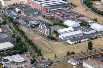 Industriegebiet Ernst-Minner-Straße mit Industrie Anlagenbau Arnstadt GmbH, Stahlbau Wölk & Partner GmbH und Initiative Erfurter Kreuz e.V im Bundesland Thüringen, Deutschland