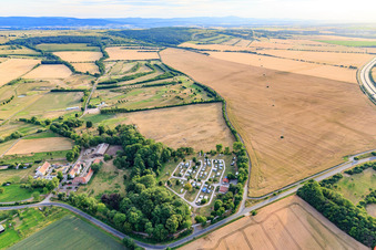 Camping Drei Gleichen am Thüringer Golfclub Drei Gleichen Mühlberg e.V im Bundesland Thüringen, Deutschland