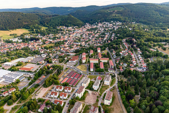 Staatliche Grundschule "Friedrich Buschmann" Friedrichroda in der Max-Küstner-Straße im Bundesland Thüringen, Deutschland