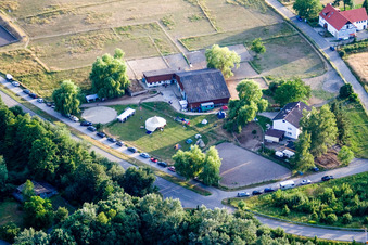 Drohnenaufname von Konstanz, Wollmatingen, Reithof Trab e.V. therapeutisches Reiten am Bodensee im Bundesland Baden-Württemberg, Deutschland