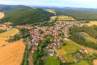 Ortsansicht aus Westen in Martinroda im Bundesland Thüringen, Deutschland