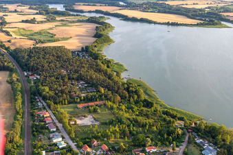 Camping am Oberuckersee im Ortsteil Warnitz im Bundesland Brandenburg, Deutschland