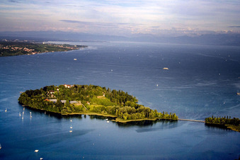 See- Insel Mainau im Bodensee in Konstanz im Ortsteil Litzelstetten im Bundesland Baden-Württemberg, Deutschland