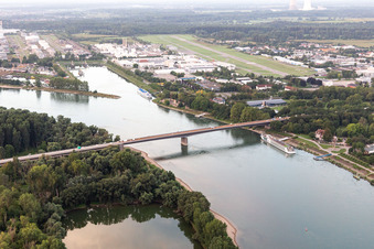 Gesperrte Rheinbrücke B39 in Speyer im Bundesland Rheinland-Pfalz, Deutschland
