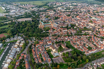 Dominikanerinnenkloster St. Magdalena und Dom aus Norden in Speyer im Bundesland Rheinland-Pfalz, Deutschland