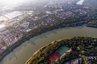 Turn und Fechtclub 1861 eV auf der Parkinsel im Ortsteil Süd in Ludwigshafen am Rhein im Bundesland Rheinland-Pfalz, Deutschland